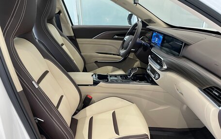 FAW Bestune T77, 2023 год, 2 200 000 рублей, 16 фотография