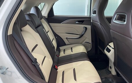 FAW Bestune T77, 2023 год, 2 200 000 рублей, 17 фотография