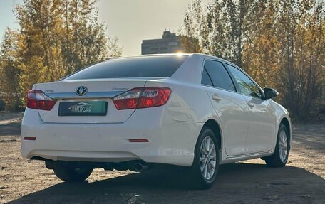 Toyota Camry, 2014 год, 1 850 000 рублей, 5 фотография