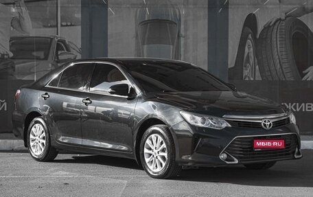 Toyota Camry, 2015 год, 2 439 000 рублей, 1 фотография