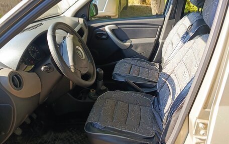 Renault Logan I, 2010 год, 450 000 рублей, 8 фотография