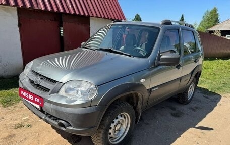 Chevrolet Niva I рестайлинг, 2013 год, 500 000 рублей, 4 фотография