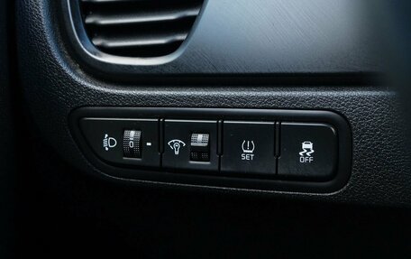 KIA Rio IV, 2021 год, 1 590 000 рублей, 13 фотография