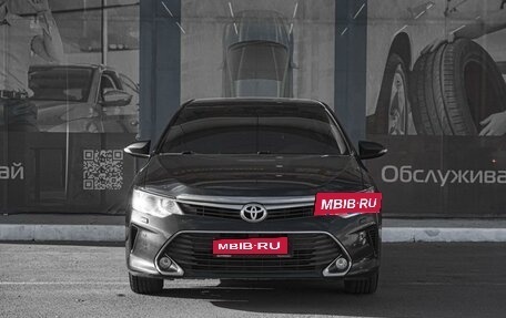 Toyota Camry, 2015 год, 2 439 000 рублей, 3 фотография