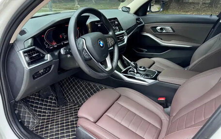 BMW 3 серия, 2021 год, 2 690 000 рублей, 10 фотография