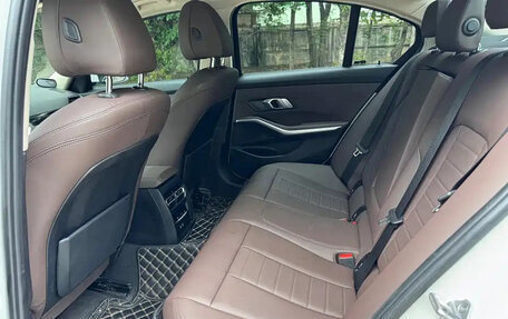 BMW 3 серия, 2021 год, 2 690 000 рублей, 8 фотография