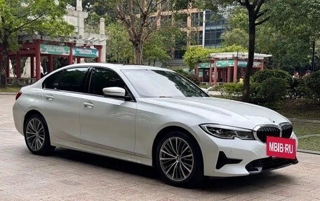 BMW 3 серия, 2021 год, 2 690 000 рублей, 2 фотография
