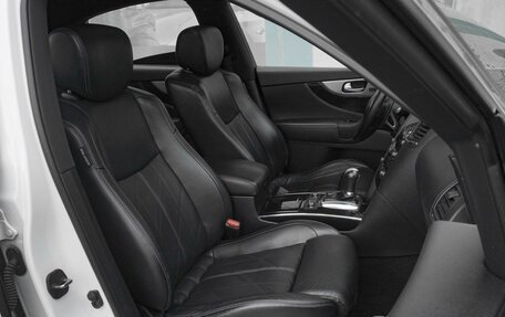 Infiniti QX70, 2014 год, 1 899 000 рублей, 8 фотография