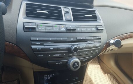 Honda Accord VIII рестайлинг, 2007 год, 1 050 000 рублей, 13 фотография