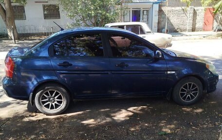 Hyundai Accent III, 2006 год, 530 000 рублей, 2 фотография