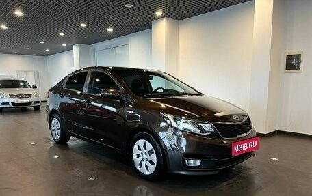 KIA Rio III рестайлинг, 2016 год, 1 095 000 рублей, 1 фотография
