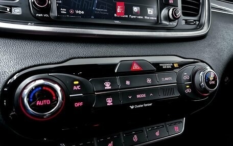 KIA Sorento III Prime рестайлинг, 2017 год, 2 749 000 рублей, 21 фотография