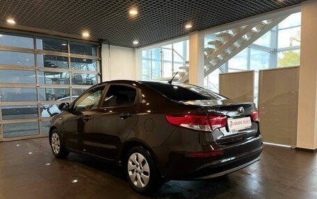 KIA Rio III рестайлинг, 2016 год, 1 095 000 рублей, 5 фотография