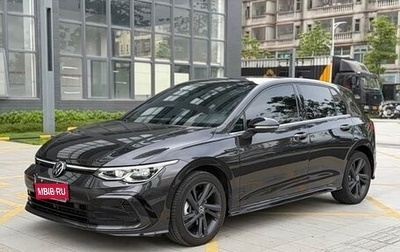 Volkswagen Golf VIII, 2022 год, 1 980 000 рублей, 1 фотография