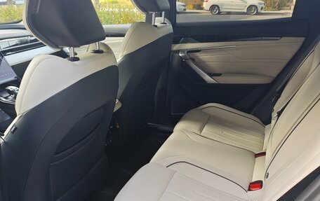Geely Atlas, 2022 год, 2 650 000 рублей, 7 фотография
