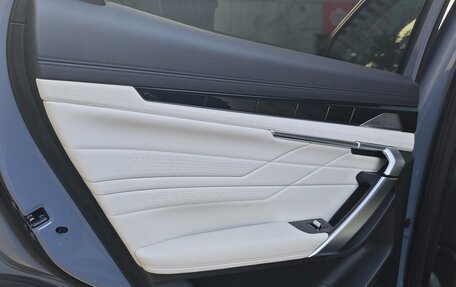Geely Atlas, 2022 год, 2 650 000 рублей, 8 фотография