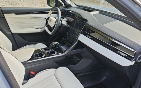 Geely Atlas, 2022 год, 2 650 000 рублей, 23 фотография