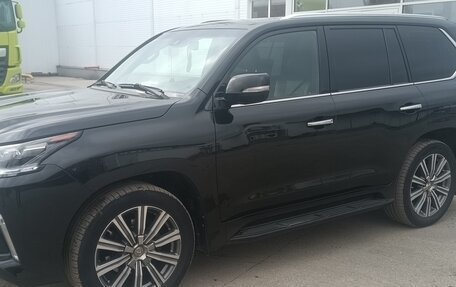 Lexus LX III, 2016 год, 6 490 000 рублей, 4 фотография