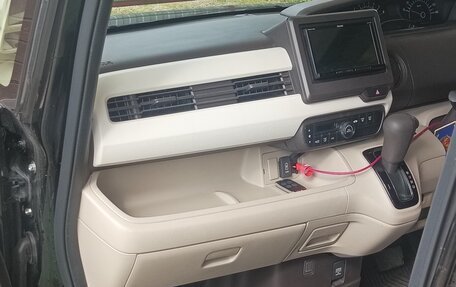 Honda N-BOX II, 2019 год, 1 000 000 рублей, 13 фотография