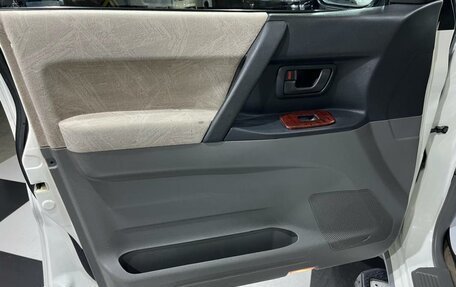 Mitsubishi Pajero III рестайлинг, 1999 год, 1 300 000 рублей, 10 фотография