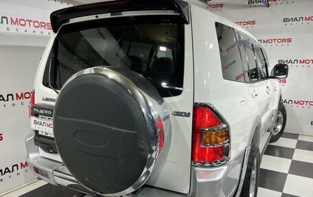 Mitsubishi Pajero III рестайлинг, 1999 год, 1 300 000 рублей, 17 фотография