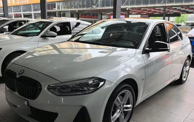 BMW 1 серия, 2021 год, 1 500 000 рублей, 1 фотография