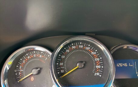 Renault Sandero II рестайлинг, 2015 год, 950 000 рублей, 10 фотография