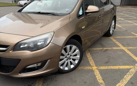 Opel Astra J, 2012 год, 1 200 000 рублей, 2 фотография