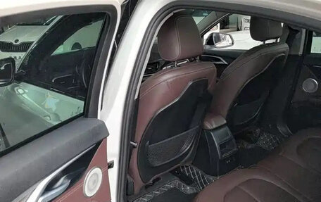 BMW 1 серия, 2021 год, 1 500 000 рублей, 8 фотография