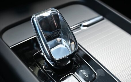 Volvo XC60 II, 2022 год, 3 870 000 рублей, 24 фотография