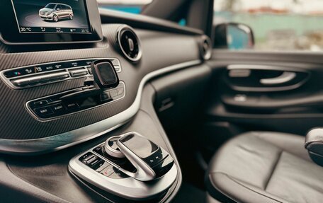 Mercedes-Benz V-Класс, 2019 год, 6 450 000 рублей, 14 фотография