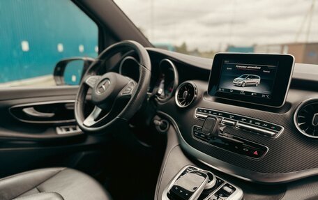 Mercedes-Benz V-Класс, 2019 год, 6 450 000 рублей, 19 фотография