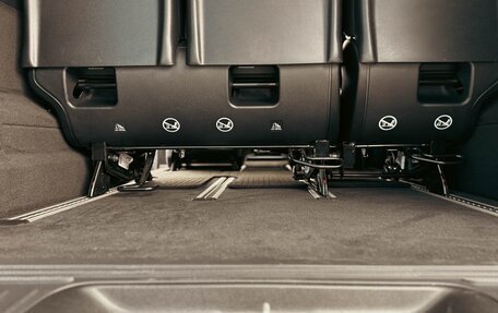 Mercedes-Benz V-Класс, 2019 год, 6 450 000 рублей, 22 фотография