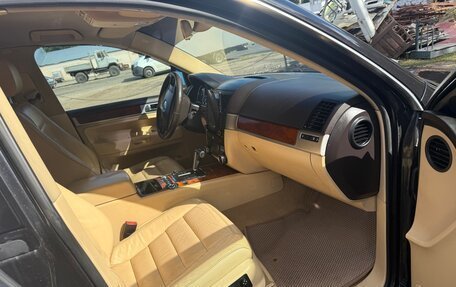 Volkswagen Touareg III, 2006 год, 900 000 рублей, 5 фотография