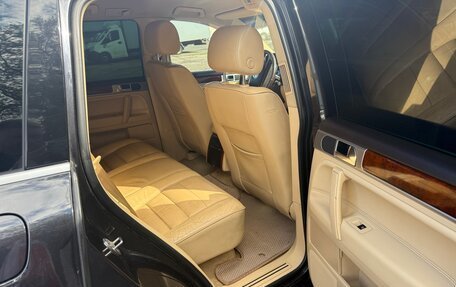 Volkswagen Touareg III, 2006 год, 900 000 рублей, 6 фотография