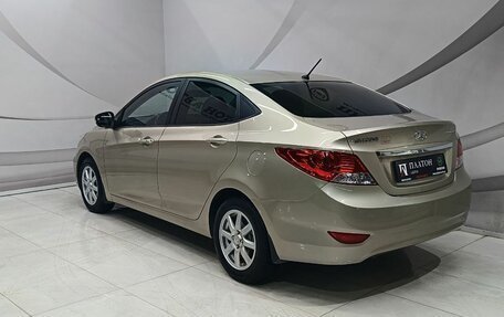 Hyundai Solaris II рестайлинг, 2011 год, 750 000 рублей, 7 фотография