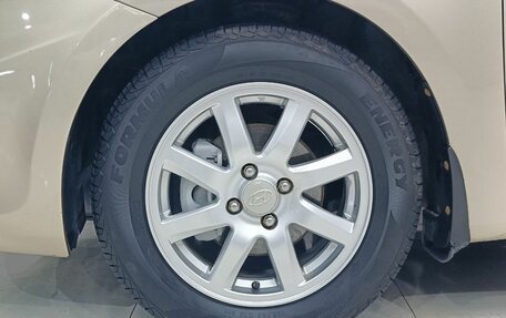 Hyundai Solaris II рестайлинг, 2011 год, 750 000 рублей, 18 фотография