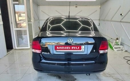 Volkswagen Polo VI (EU Market), 2011 год, 700 000 рублей, 8 фотография