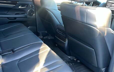 Lexus LX III, 2021 год, 9 700 000 рублей, 14 фотография