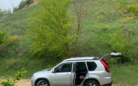 Nissan X-Trail, 2011 год, 1 350 000 рублей, 2 фотография