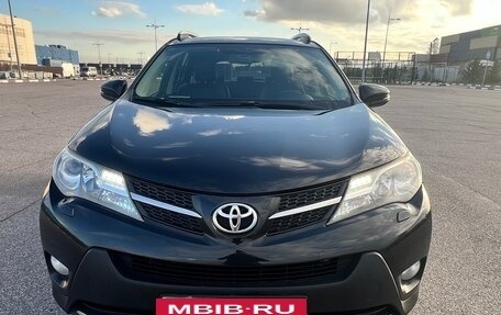 Toyota RAV4, 2013 год, 2 190 000 рублей, 2 фотография