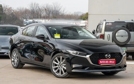 Mazda 3, 2023 год, 2 200 000 рублей, 3 фотография