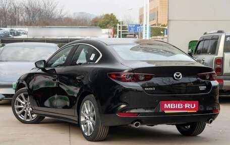 Mazda 3, 2023 год, 2 200 000 рублей, 6 фотография
