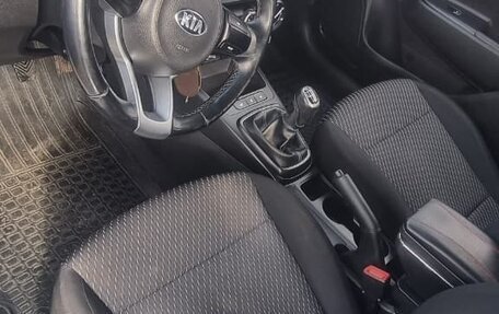 KIA Rio IV, 2017 год, 1 200 000 рублей, 7 фотография