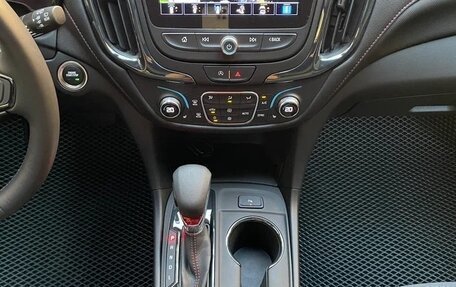 Chevrolet Equinox III, 2022 год, 2 100 000 рублей, 14 фотография