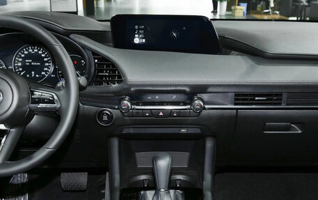 Mazda 3, 2023 год, 2 350 000 рублей, 7 фотография