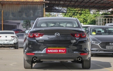 Mazda 3, 2023 год, 2 350 000 рублей, 4 фотография