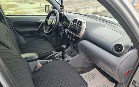 Toyota RAV4, 2003 год, 795 000 рублей, 16 фотография