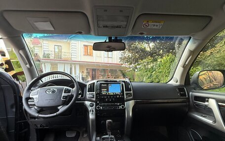 Toyota Land Cruiser 200, 2015 год, 5 050 000 рублей, 10 фотография