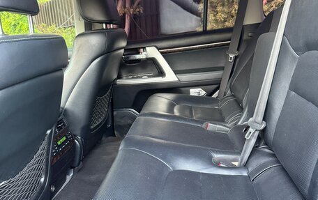 Toyota Land Cruiser 200, 2015 год, 5 050 000 рублей, 12 фотография